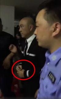 51热心的朝阳区群众今日吃瓜 明星黑料爆出来可以洗白吗,明星黑料能否洗白？-第2张图片-亚洲AV中文无码乱人伦