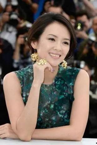 明星黑料大曝光,明星黑料大揭秘，真相背后令人震惊-第3张图片-亚洲AV中文无码乱人伦