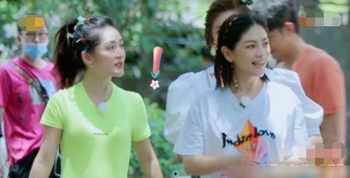 表演小跳蛙成人发型视频,跟随视频轻松打造时尚潮流发型-第1张图片-亚洲AV中文无码乱人伦