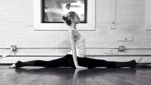 平度成人压腿事件视频,揭秘背后真相与反思-第3张图片-亚洲AV中文无码乱人伦