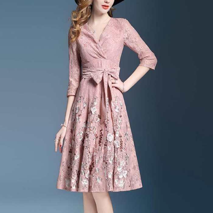 女性成人蕾丝裙子视频-第2张图片-亚洲AV中文无码乱人伦