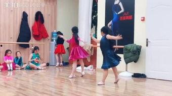 拉丁舞亲嘴成人舞蹈视频,成人亲嘴舞蹈视频魅力解析-第2张图片-亚洲AV中文无码乱人伦 拉丁舞亲嘴成人舞蹈视频,成人亲嘴舞蹈视频魅力解析-第2张图片-亚洲AV中文无码乱人伦