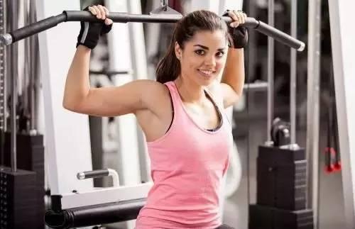 桑巴成人扭胯视频,跟随扭胯视频，感受热情四溢的舞蹈魅力-第3张图片-亚洲AV中文无码乱人伦