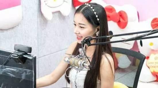 免洗成人羽绒服直播视频,免洗成人羽绒服直播大揭秘-第2张图片-亚洲AV中文无码乱人伦