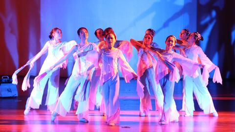 唐舞成人舞蹈群舞视频,激情四溢，舞动青春风采-第1张图片-亚洲AV中文无码乱人伦