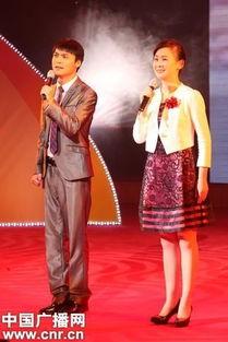 成人朗诵冬装视频播放,温暖声线演绎冬装风采-第3张图片-亚洲AV中文无码乱人伦