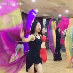 舞蹈成人舞视频拍摄手法,揭秘成人舞视频拍摄技巧与美学-第3张图片-亚洲AV中文无码乱人伦